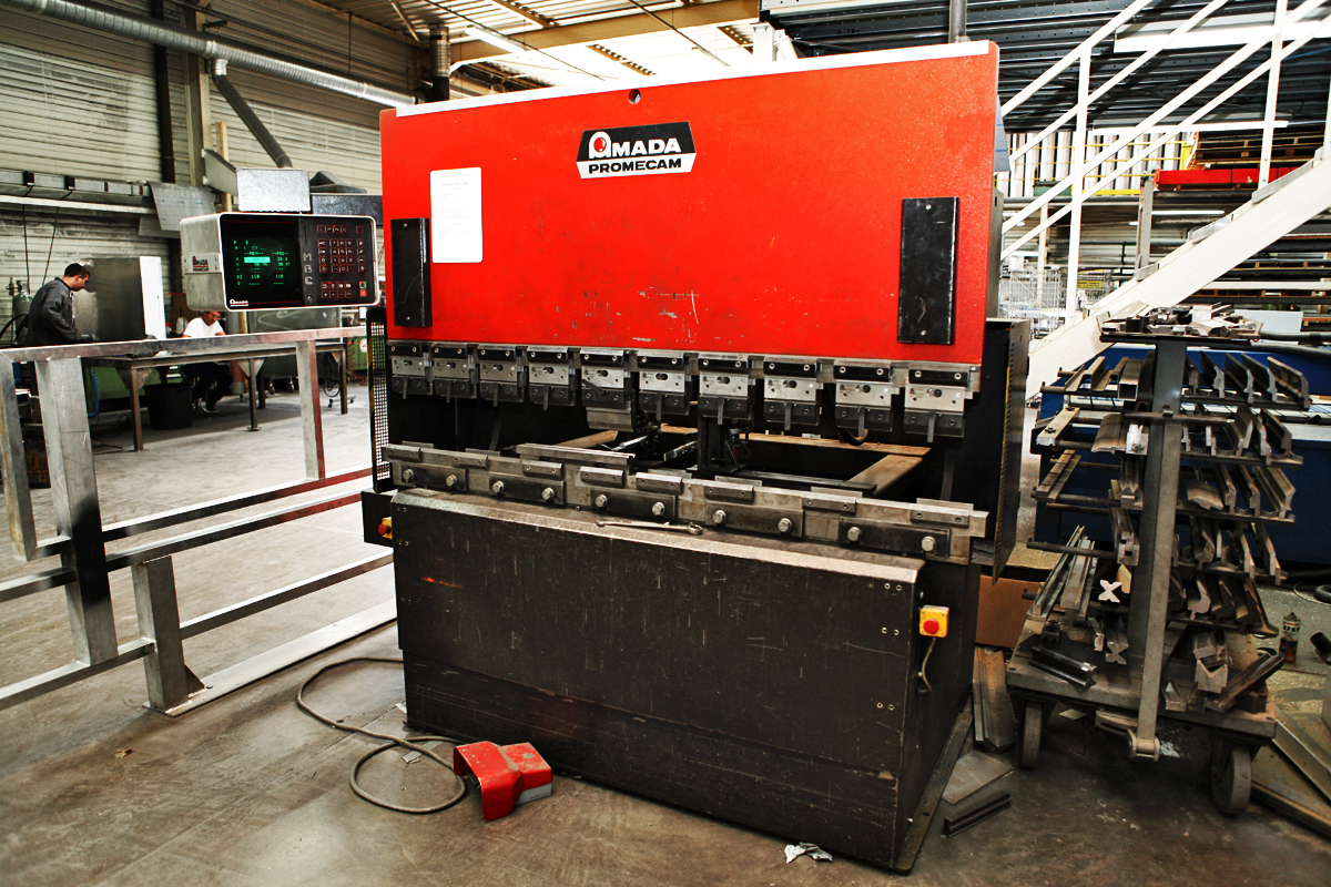 presse-plieuse-2m-prometal-tolerie-dijon